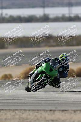 media/Nov-16-2025-Race Pace (Sun) [[8c5fa54630]]/Non Verified Riders (1st 20 Minutes)/1-Turn 14 (10am)/